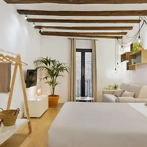 Ola Living Born Barcelona