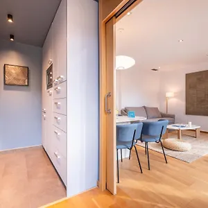 Apartment Sweett - Jardinets, Barcelona