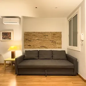 Appartamento Aparteasy - Gracia, Barcellona