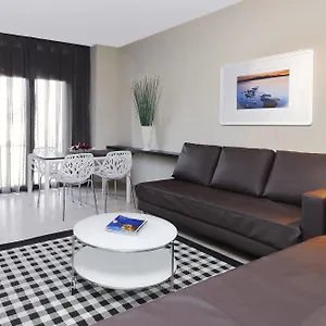 Apartment Gran De Gracia, Barcelona